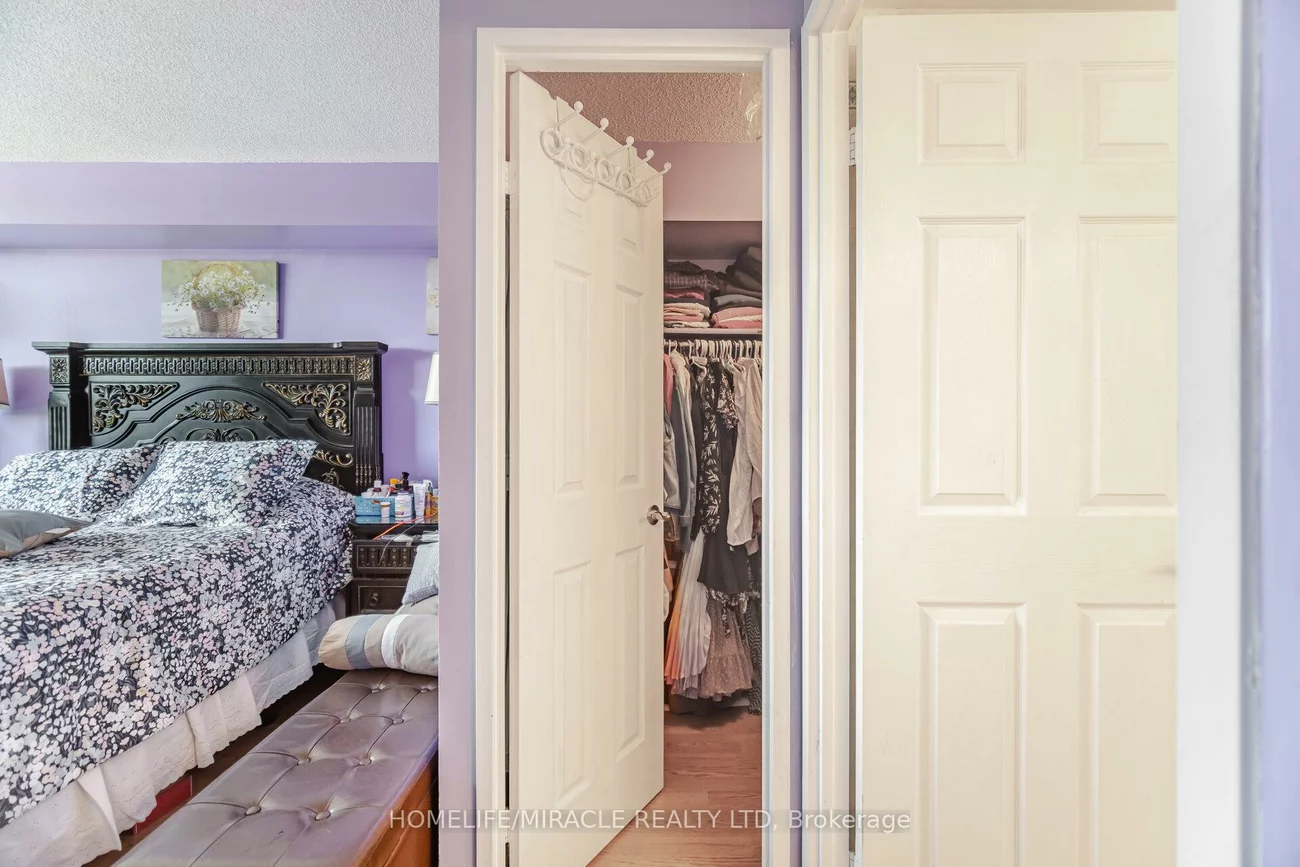 26, Hanover, Queen Street Corridor, Brampton