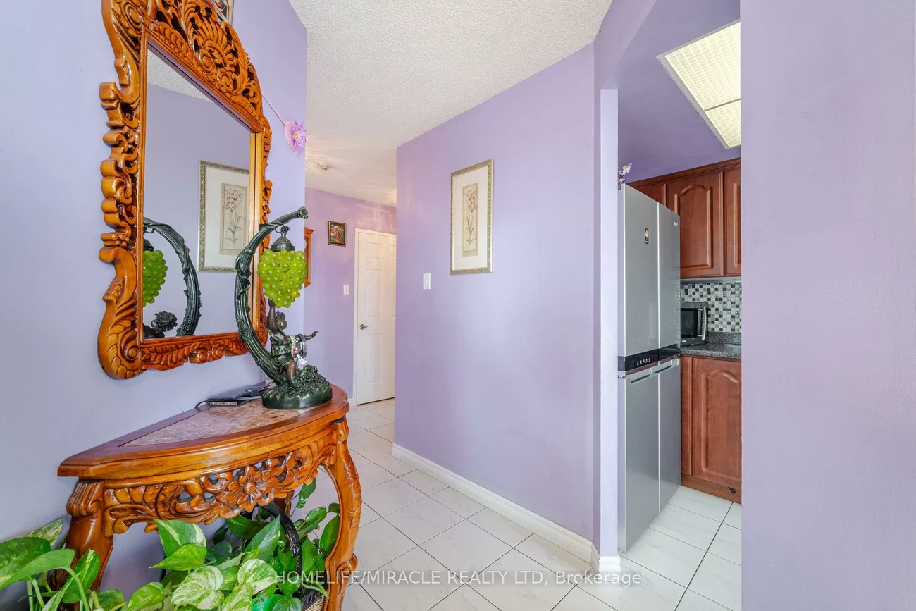 26, Hanover, Queen Street Corridor, Brampton