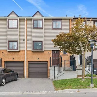 2, Moregate, Central Park, Brampton