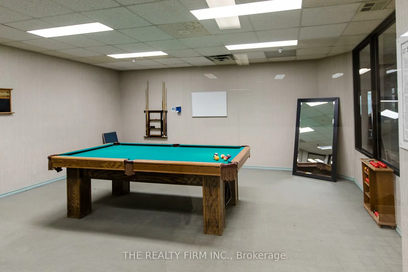 100, County Court, Fletcher's Creek South, Brampton