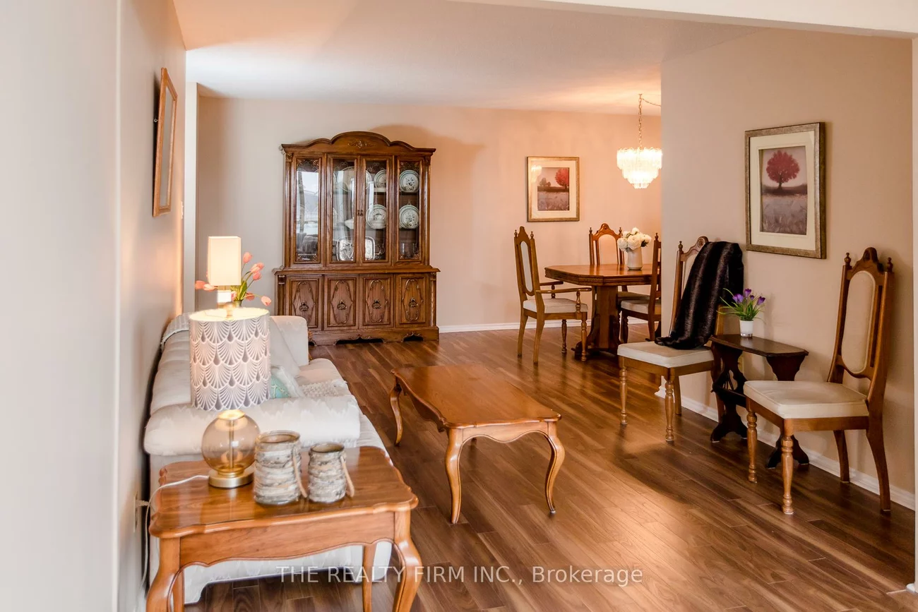 100, County Court, Fletcher's Creek South, Brampton