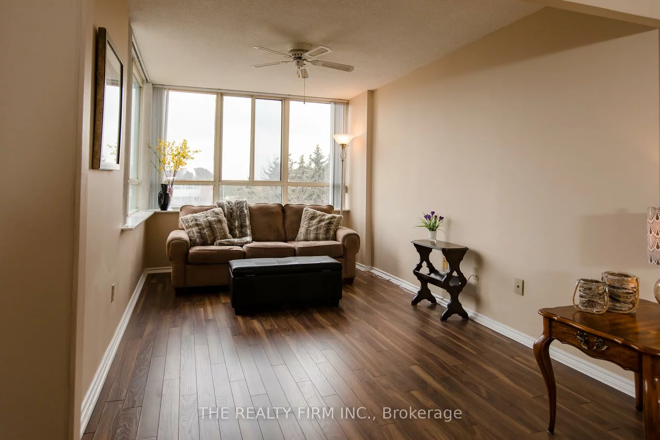 100, County Court, Fletcher's Creek South, Brampton