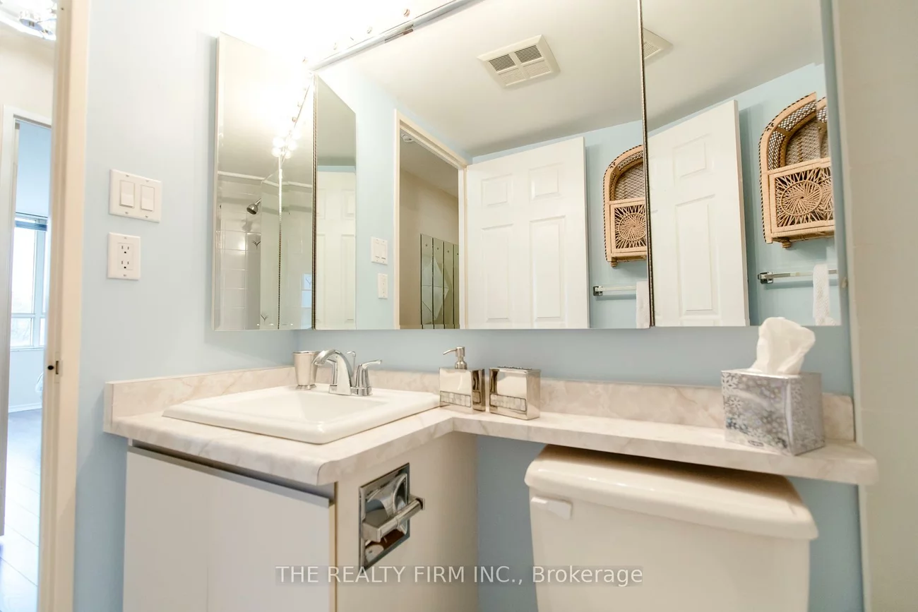 100, County Court, Fletcher's Creek South, Brampton