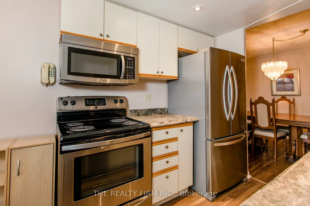 100, County Court, Fletcher's Creek South, Brampton