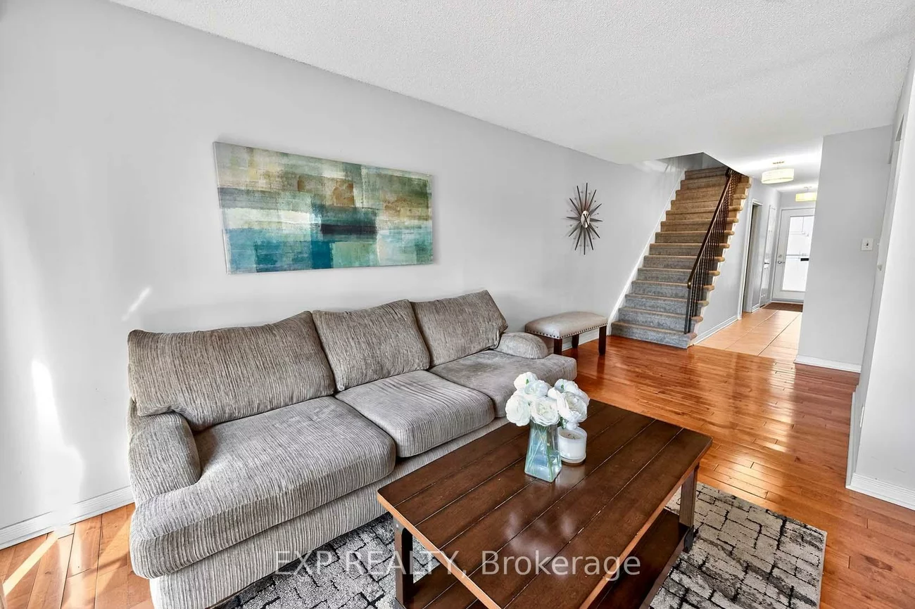 32, Collins, Brampton North, Brampton