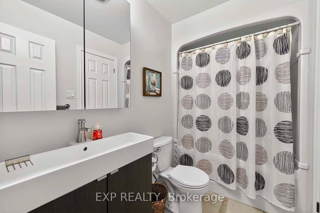 32, Collins, Brampton North, Brampton