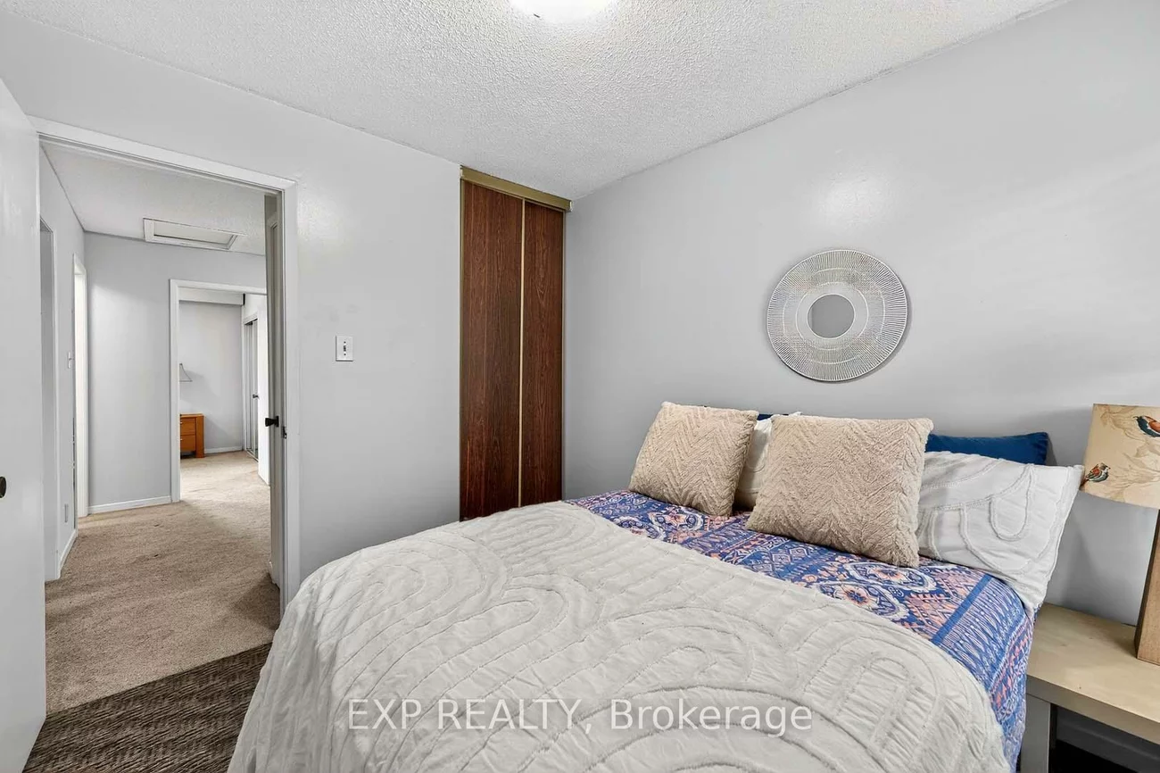 32, Collins, Brampton North, Brampton