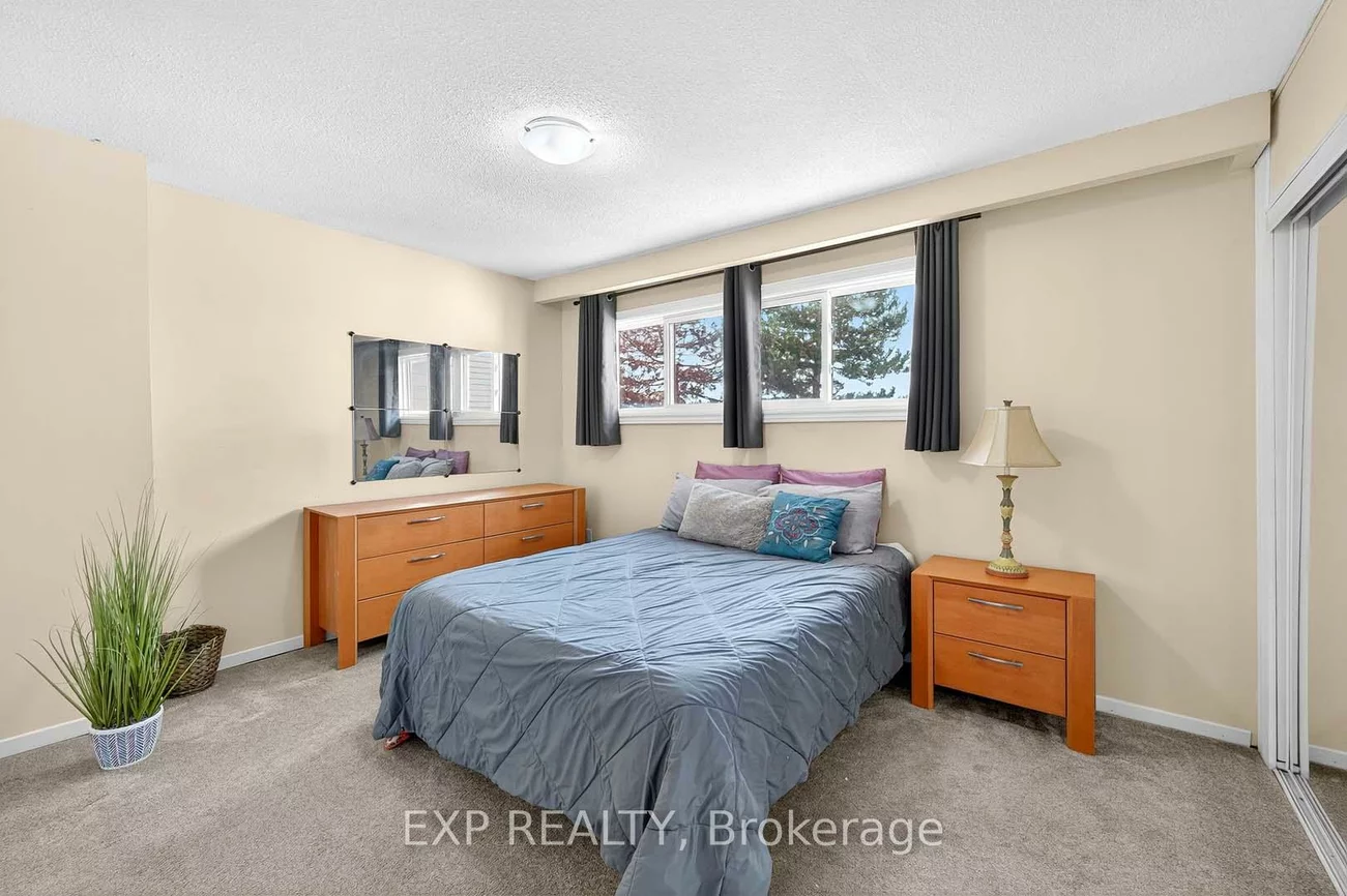 32, Collins, Brampton North, Brampton