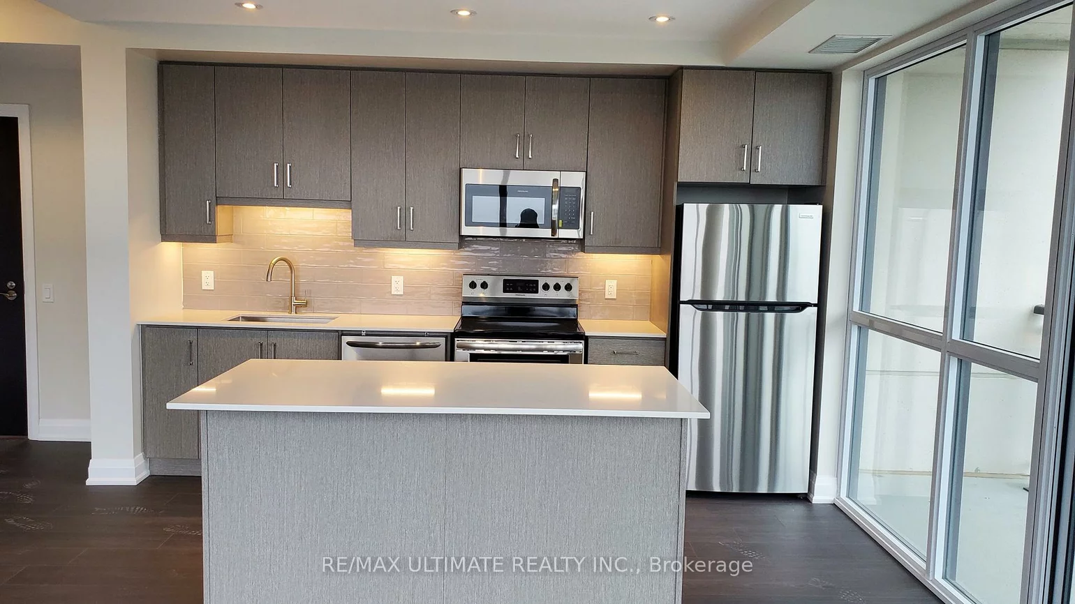 15, Lynch, Queen Street Corridor, Brampton