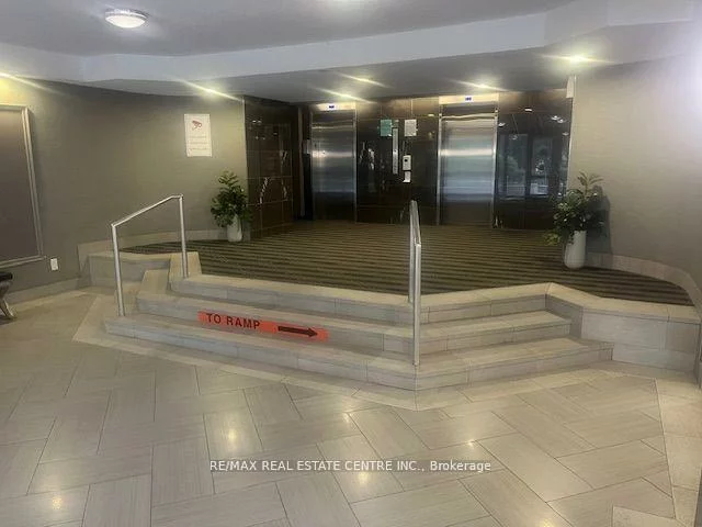 8, Lisa, Queen Street Corridor, Brampton