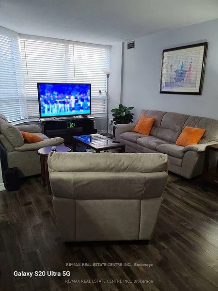 8, Lisa, Queen Street Corridor, Brampton