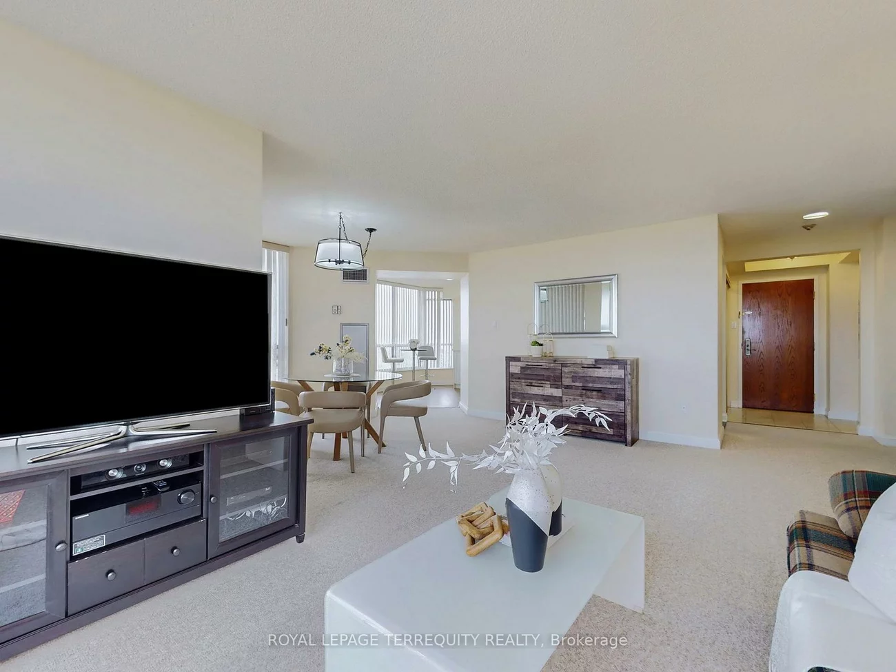 24, Hanover, Queen Street Corridor, Brampton