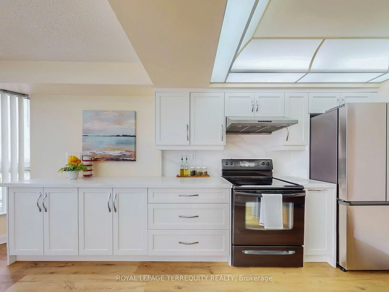 24, Hanover, Queen Street Corridor, Brampton