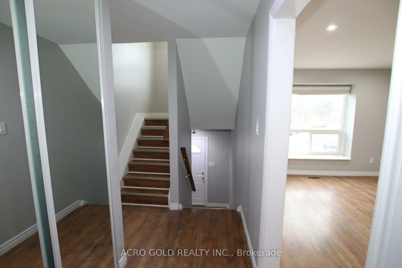 7, Mcmullen, Central Park, Brampton