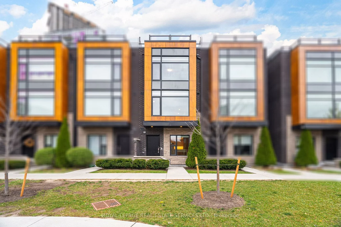 200, Malta, Fletcher's Creek South, Brampton