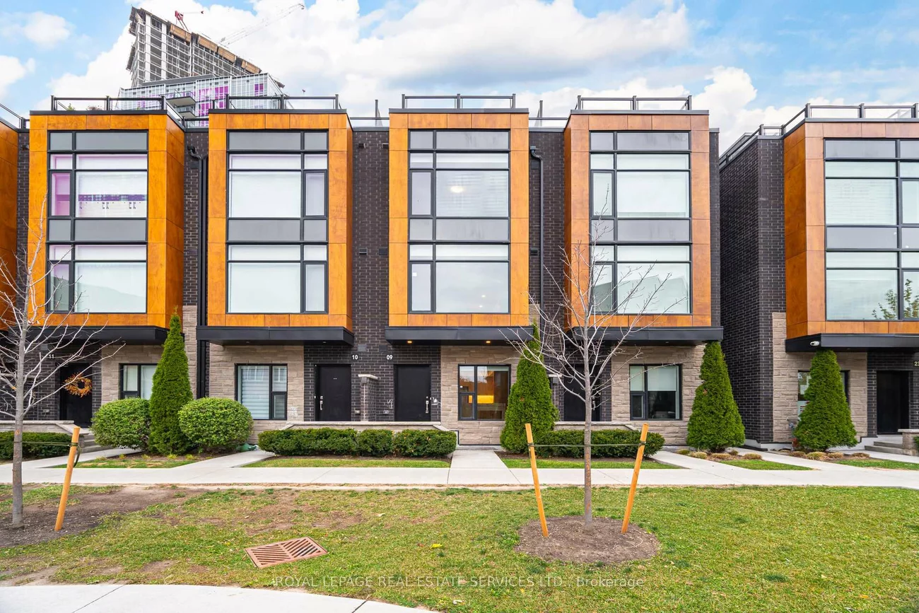 200, Malta, Fletcher's Creek South, Brampton