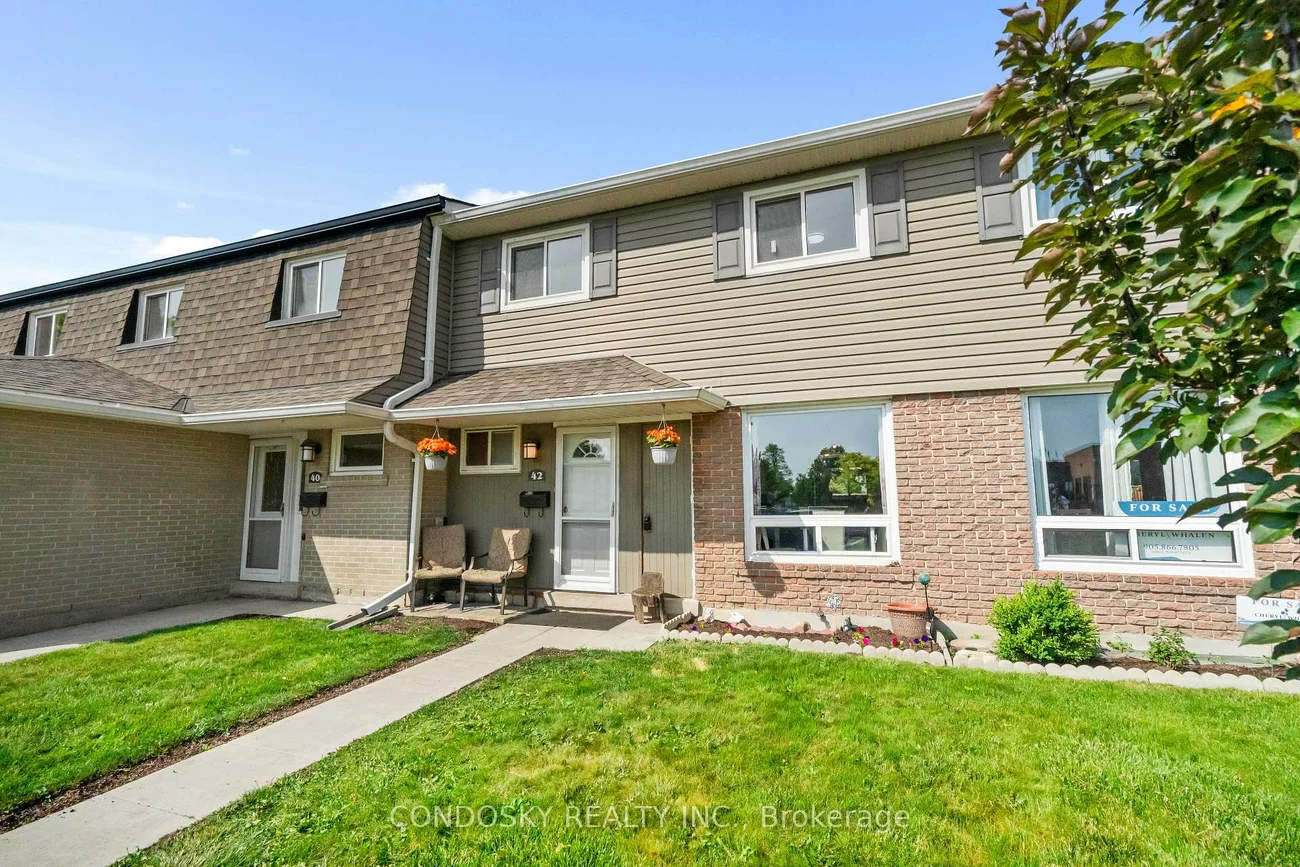 42, Village, Brampton East, Brampton