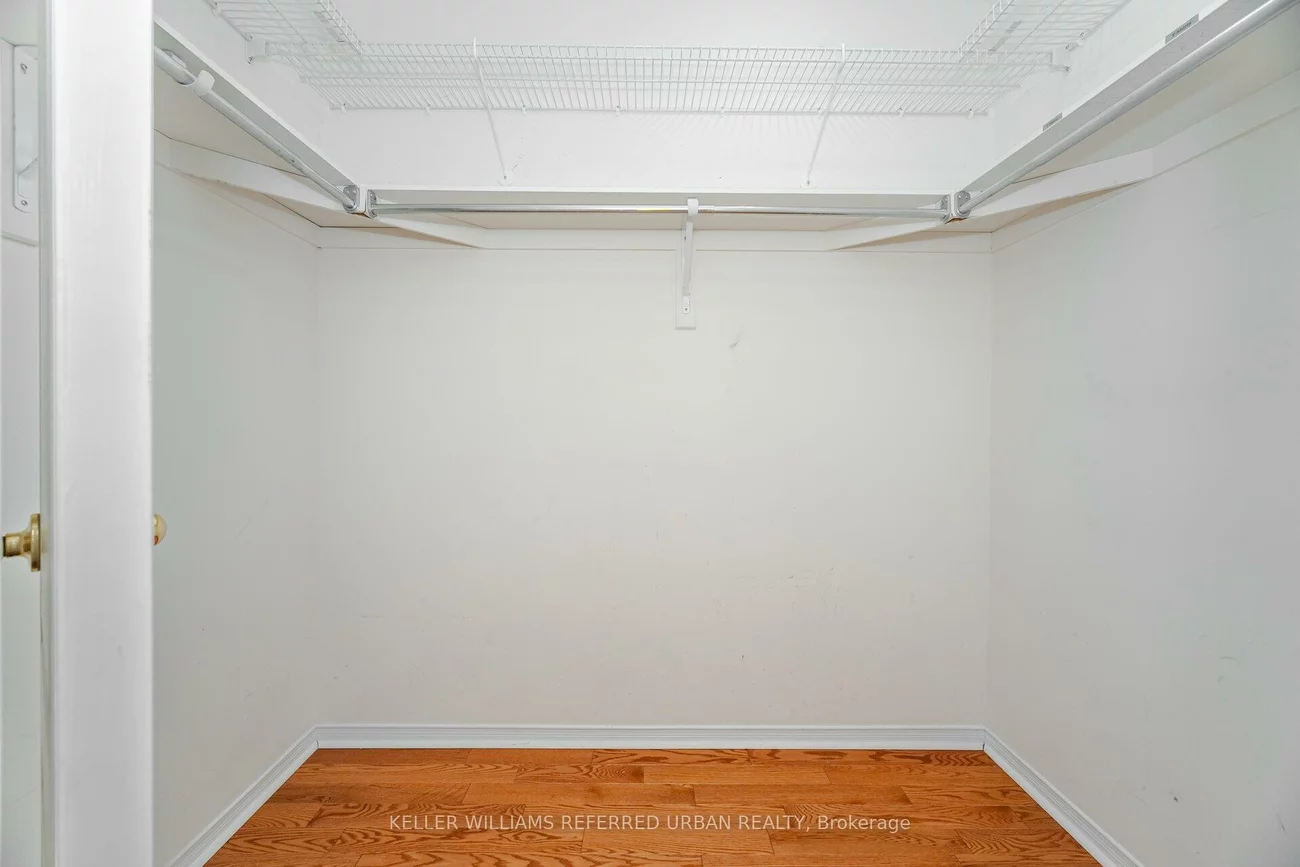 8305, Mclaughlin, Fletcher's West, Brampton