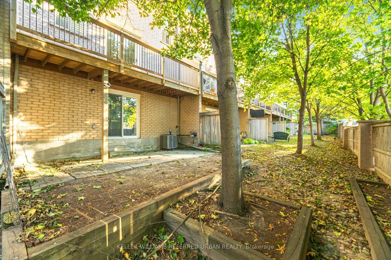 8305, Mclaughlin, Fletcher's West, Brampton