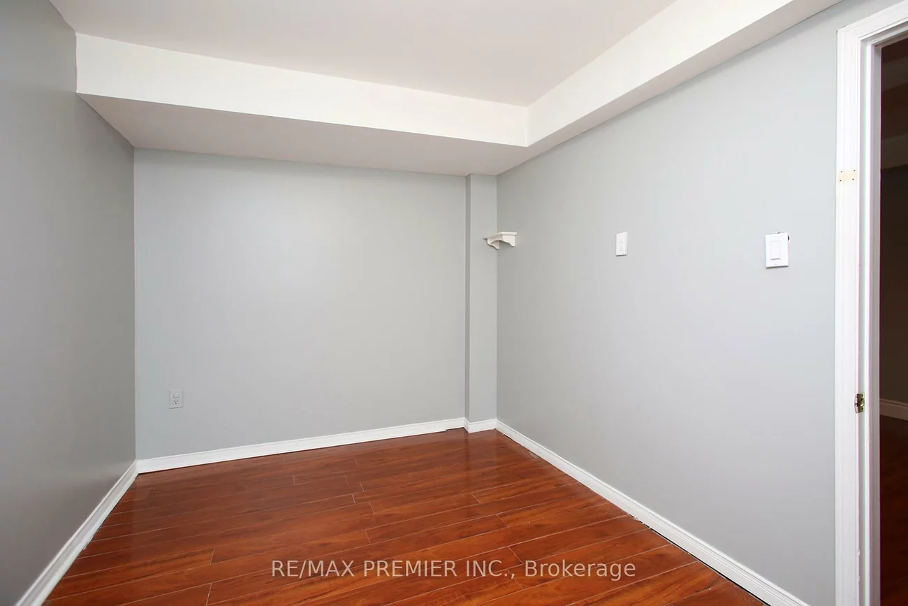 70, Gilgorm, Bram West, Brampton