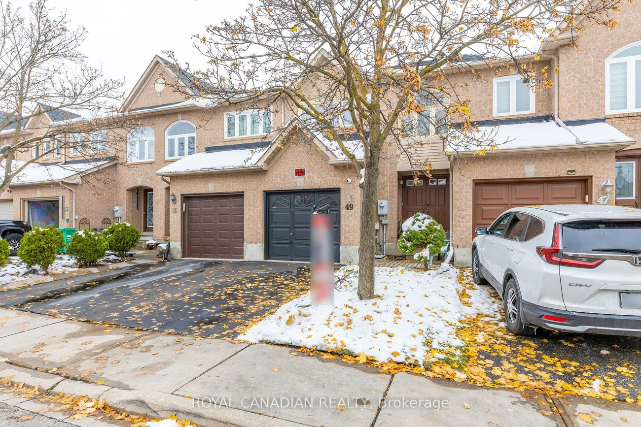 49, Goldenlight, Brampton West, Brampton