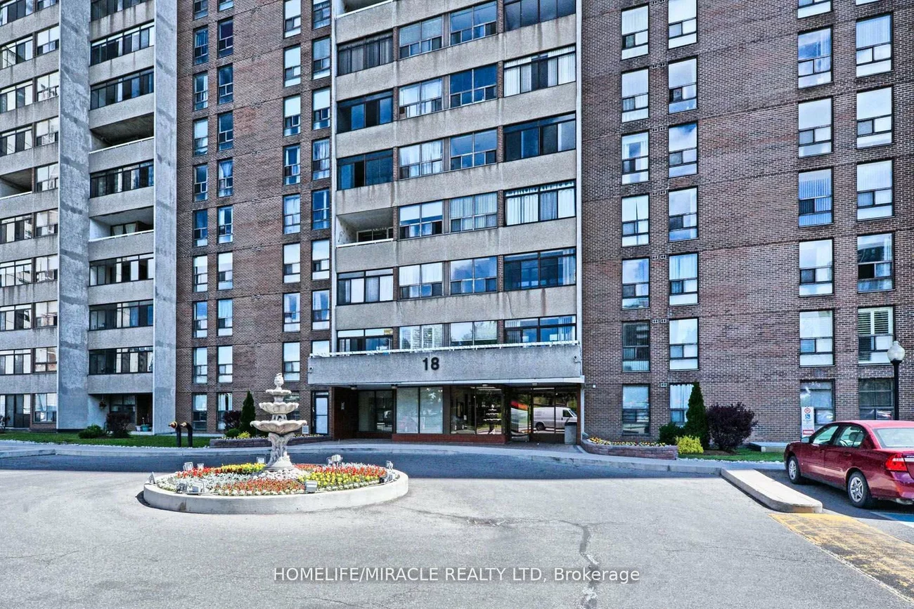 18, Knightsbridge, Queen Street Corridor, Brampton