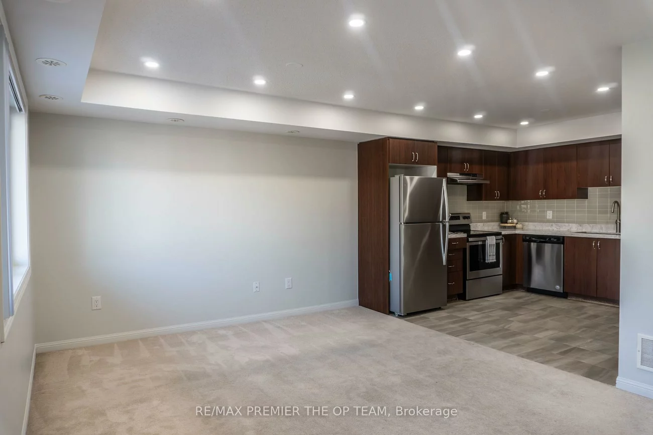 250, Sunny Meadow, Sandringham-Wellington, Brampton