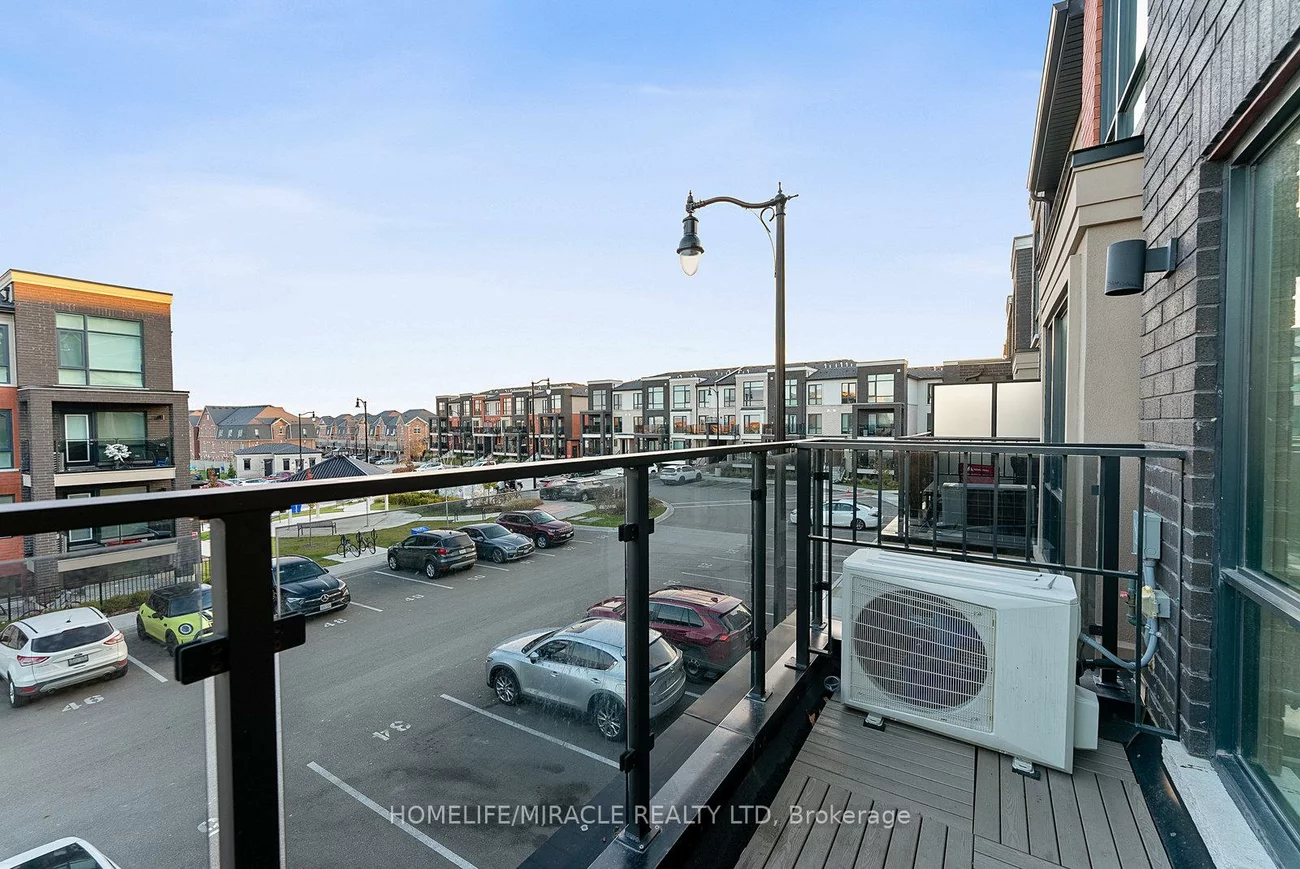 195, Veterans, Northwest Brampton, Brampton