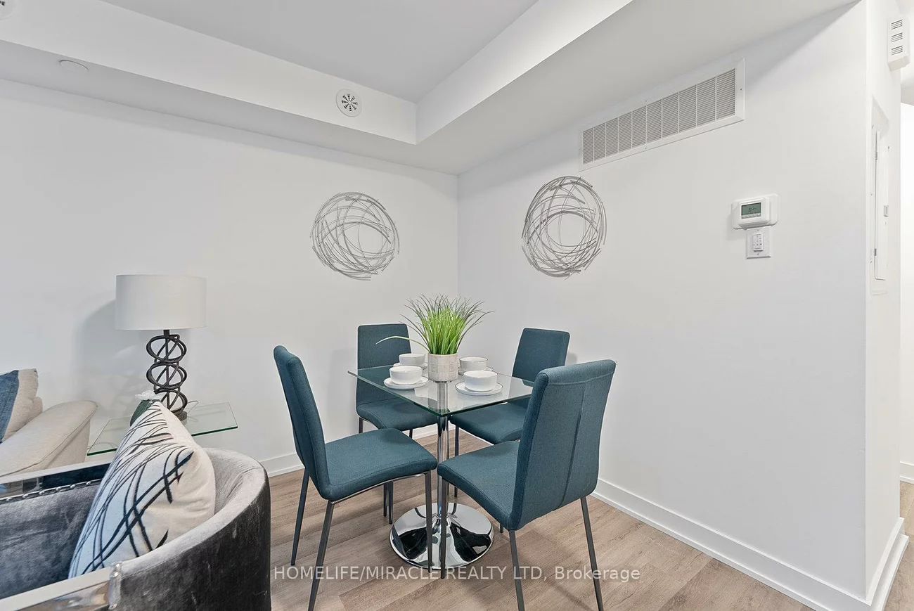 195, Veterans, Northwest Brampton, Brampton