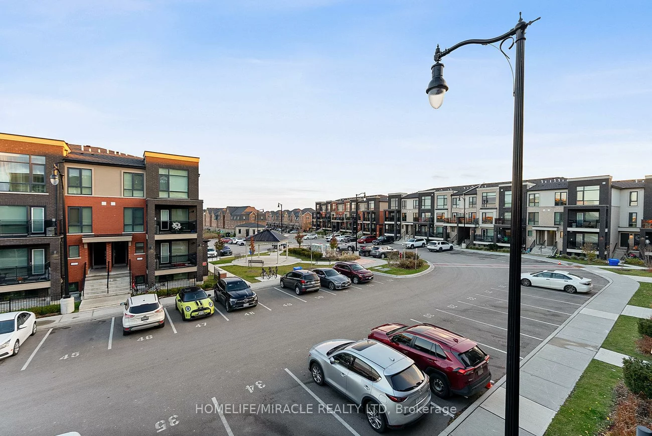 195, Veterans, Northwest Brampton, Brampton