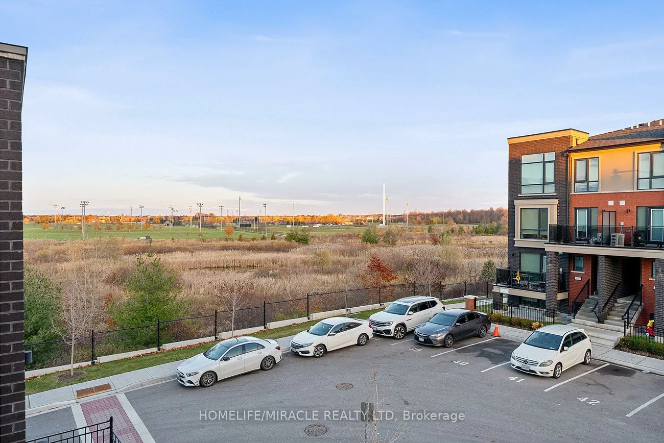 195, Veterans, Northwest Brampton, Brampton