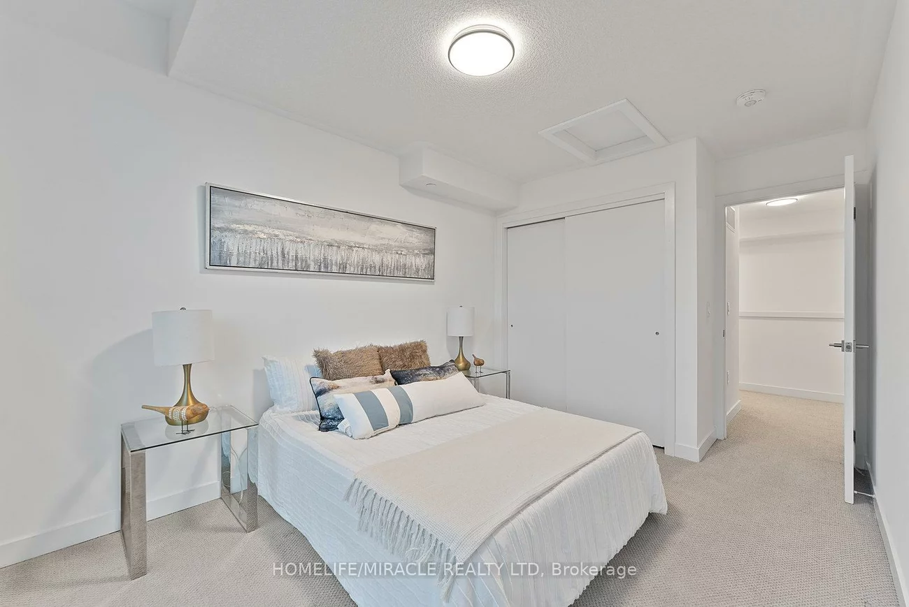 195, Veterans, Northwest Brampton, Brampton