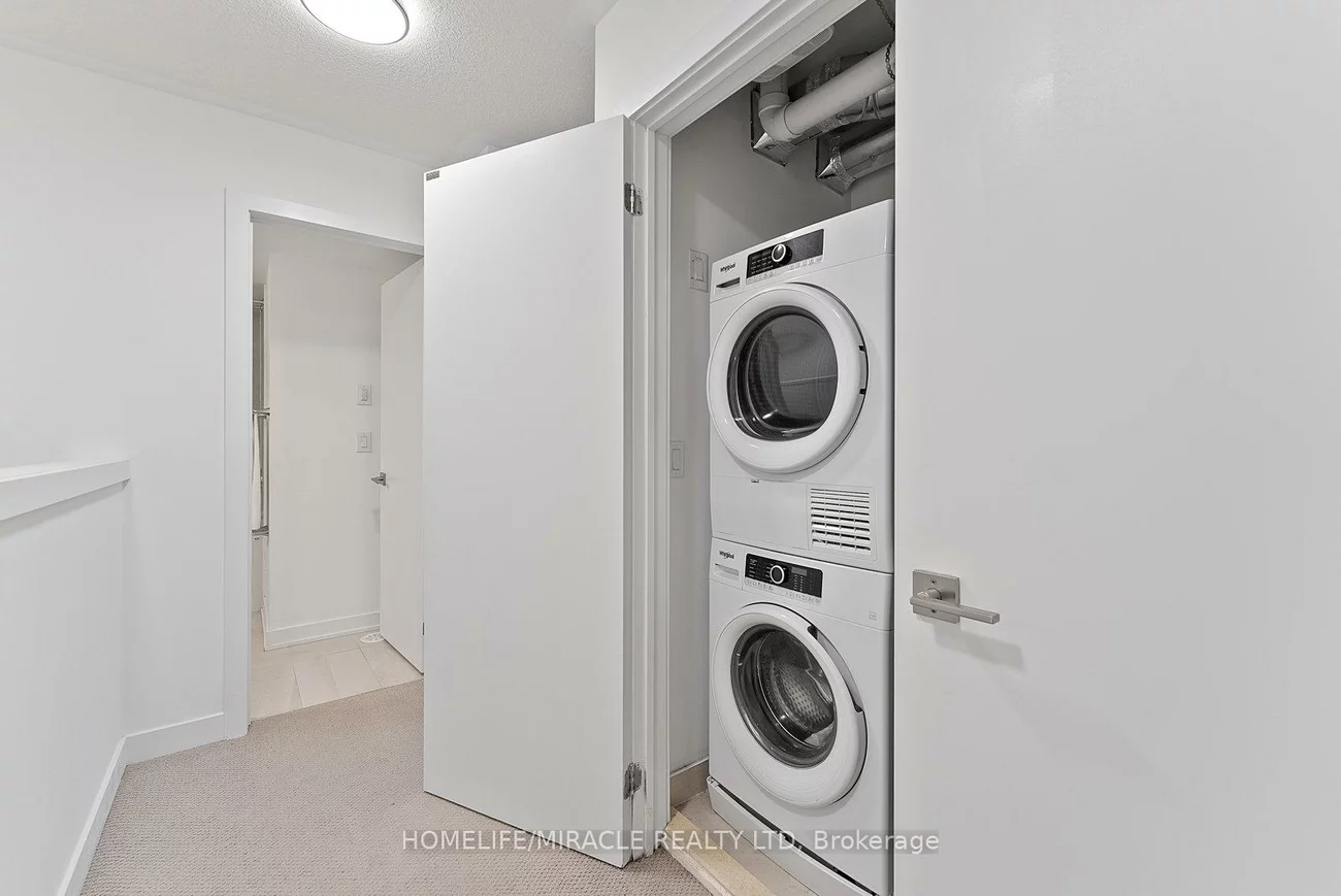 195, Veterans, Northwest Brampton, Brampton