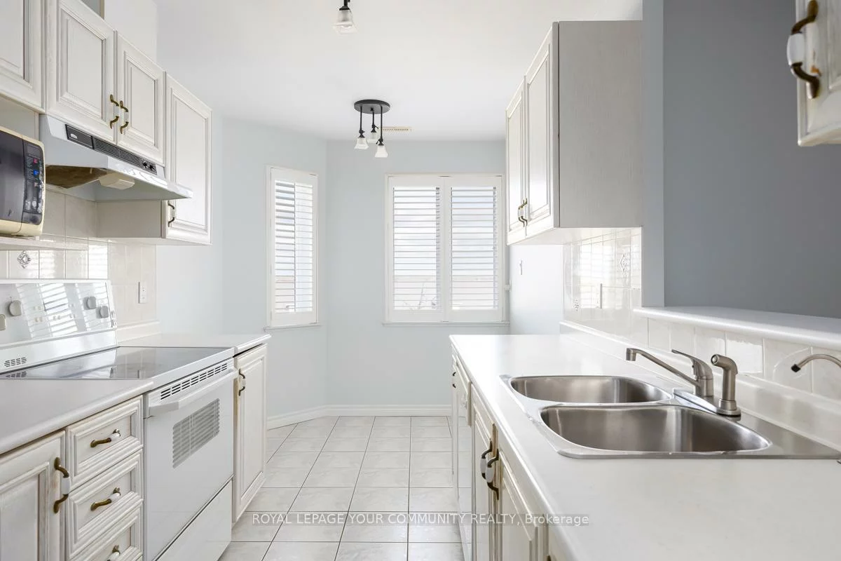 7, Dayspring, Goreway Drive Corridor, Brampton