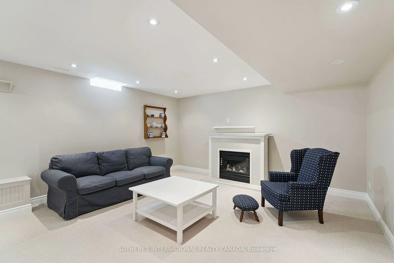 12, Fairvalley, Sandringham-Wellington, Brampton