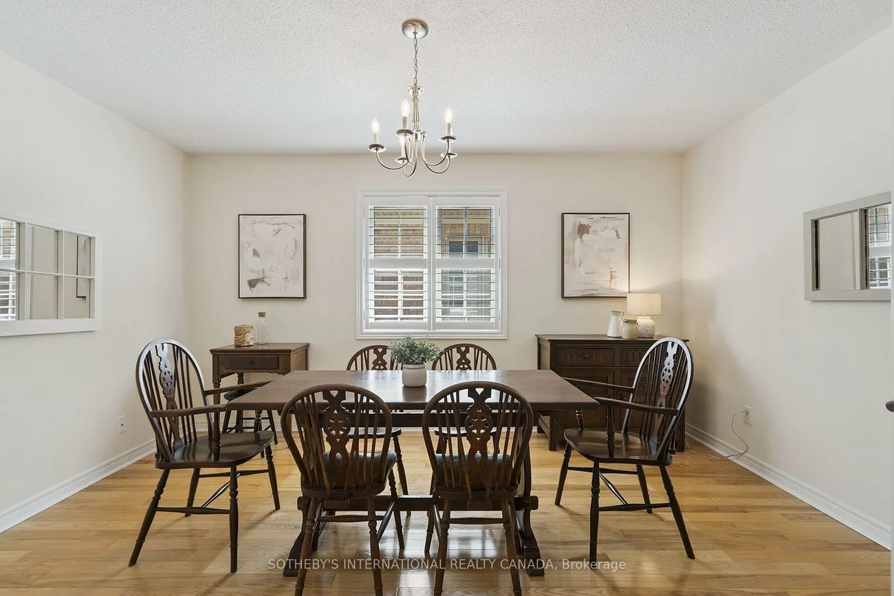 12, Fairvalley, Sandringham-Wellington, Brampton