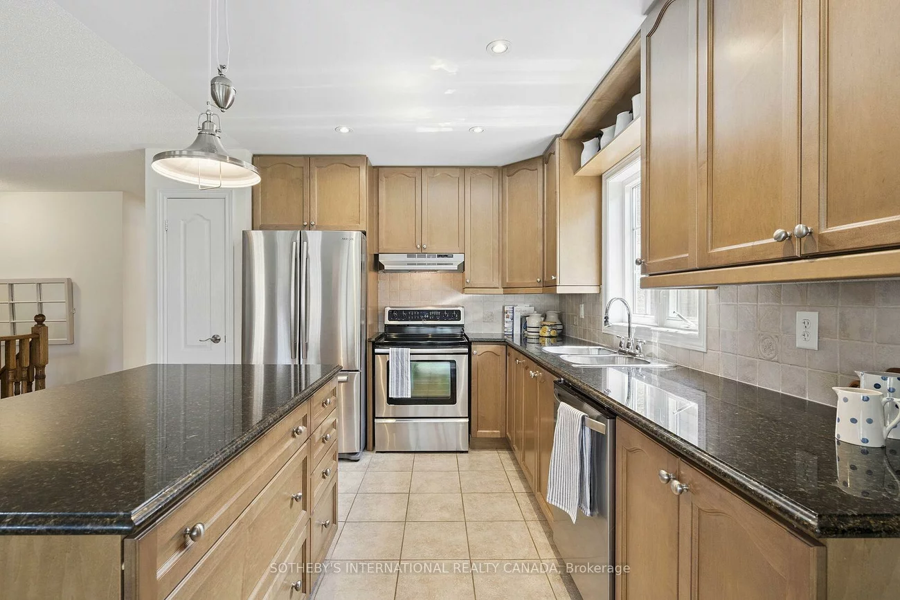 12, Fairvalley, Sandringham-Wellington, Brampton