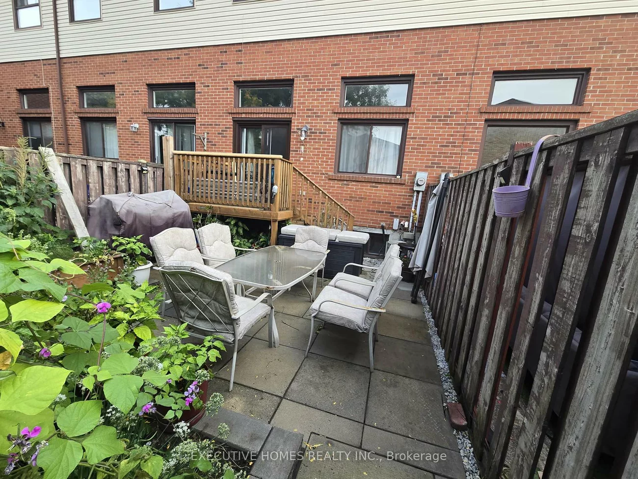 61, Collins, Brampton North, Brampton