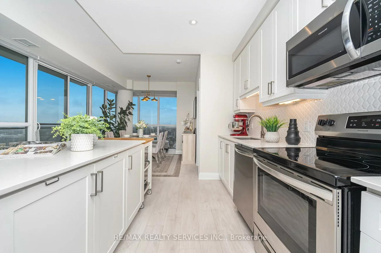 15, Lynch, Queen Street Corridor, Brampton