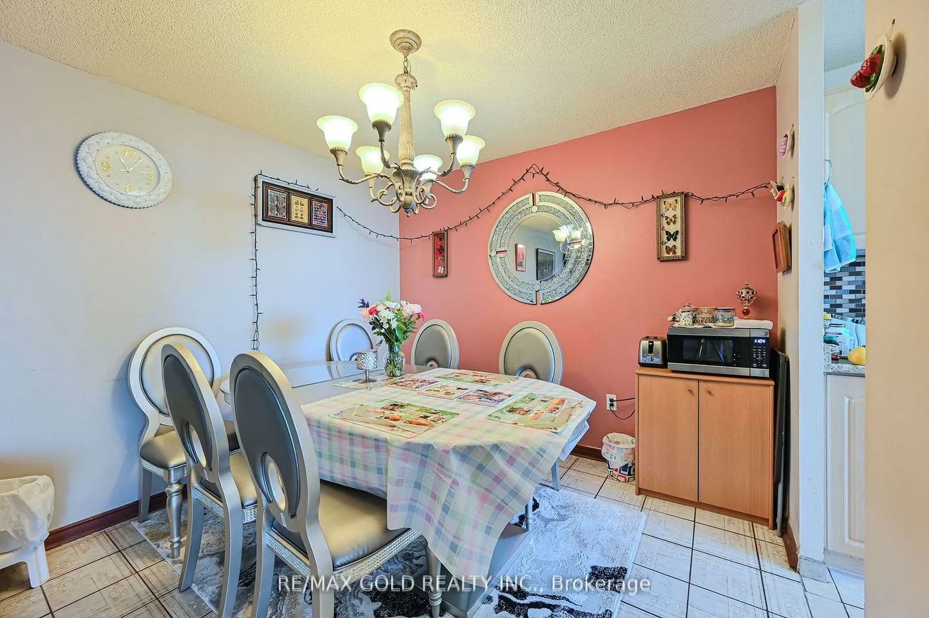 4, Kings Cross, Queen Street Corridor, Brampton