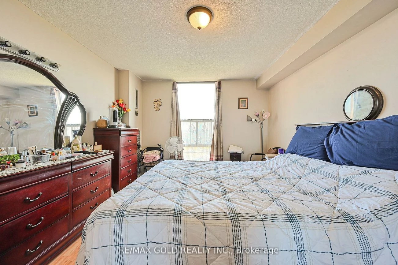 4, Kings Cross, Queen Street Corridor, Brampton