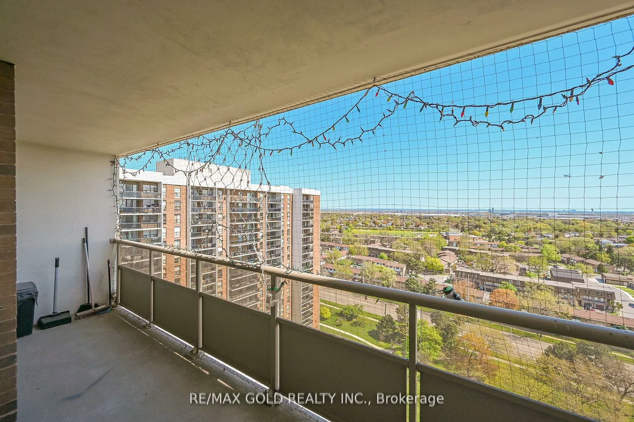 4, Kings Cross, Queen Street Corridor, Brampton