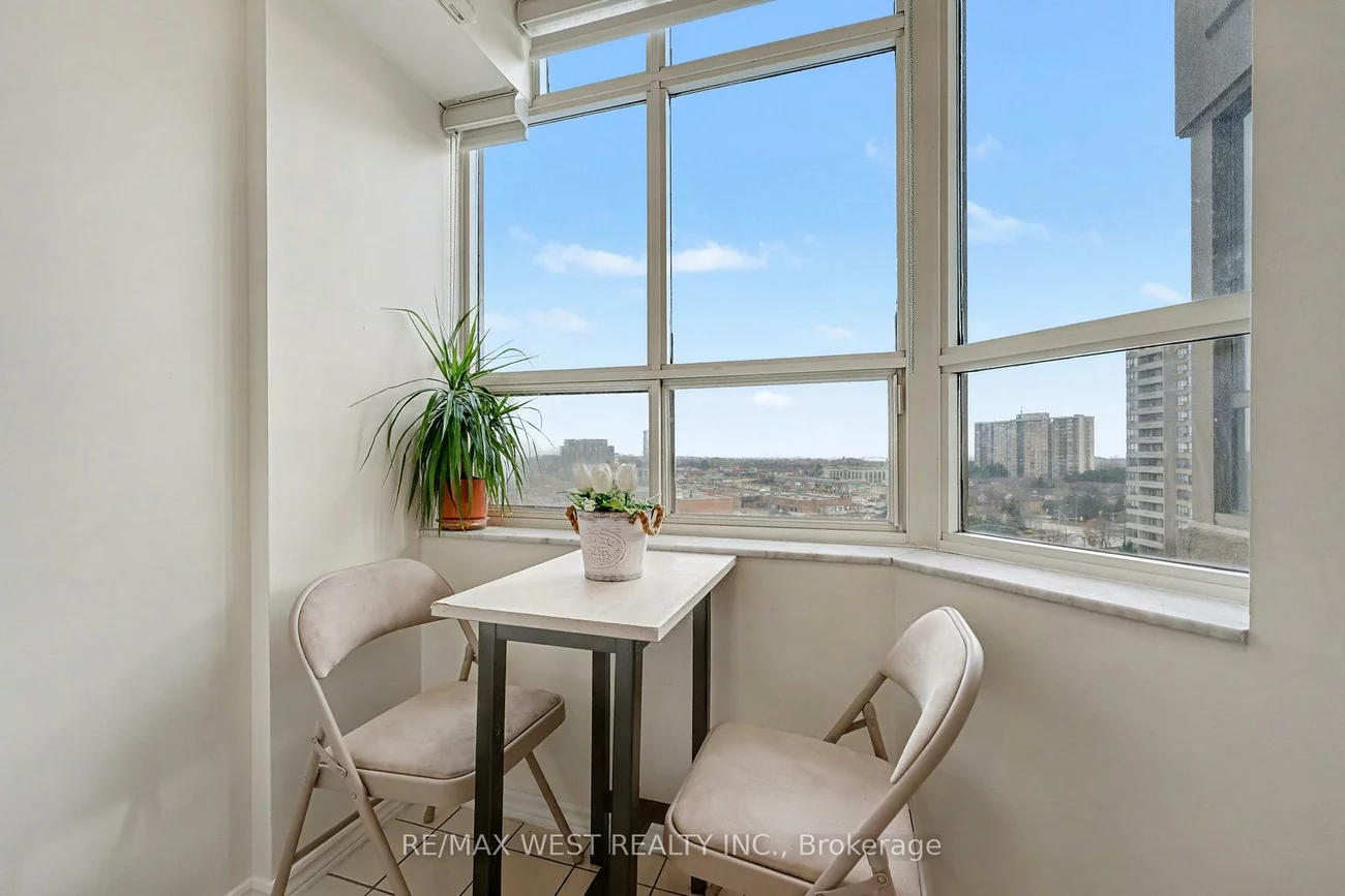 30, Malta, Fletcher's Creek South, Brampton