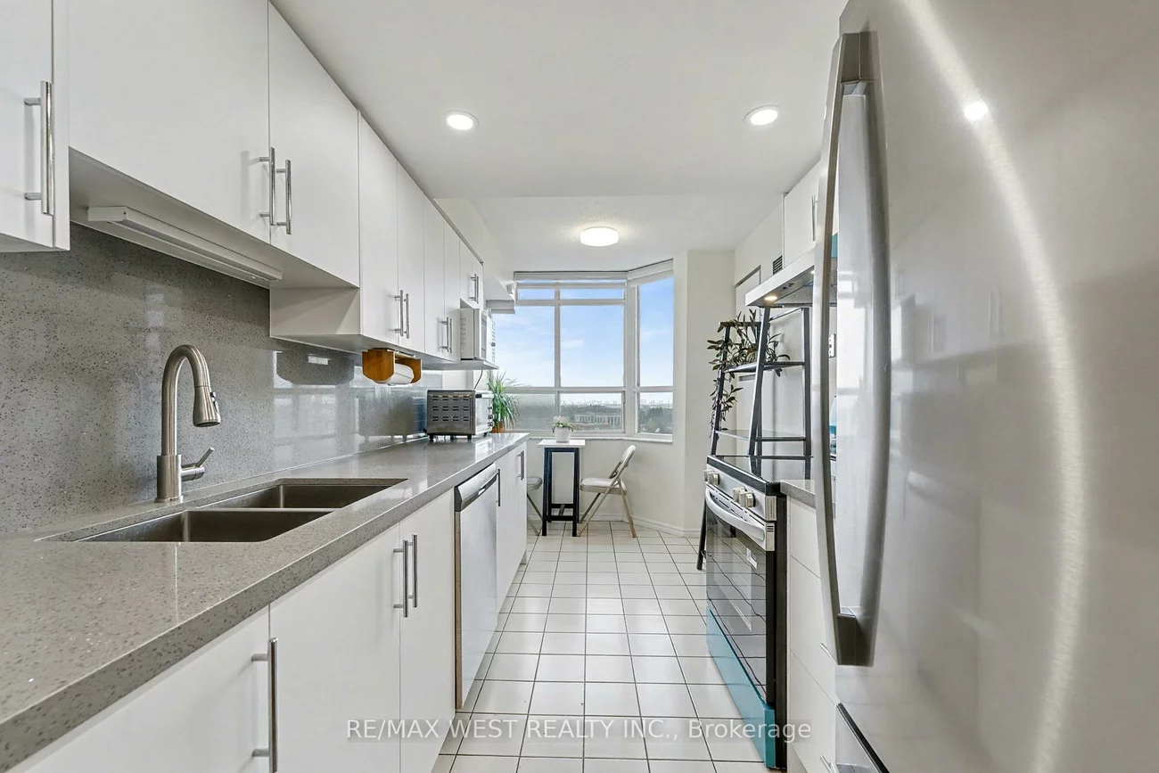 30, Malta, Fletcher's Creek South, Brampton