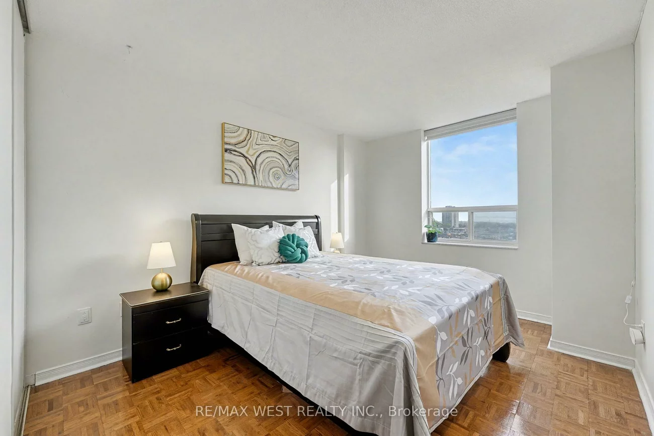 30, Malta, Fletcher's Creek South, Brampton