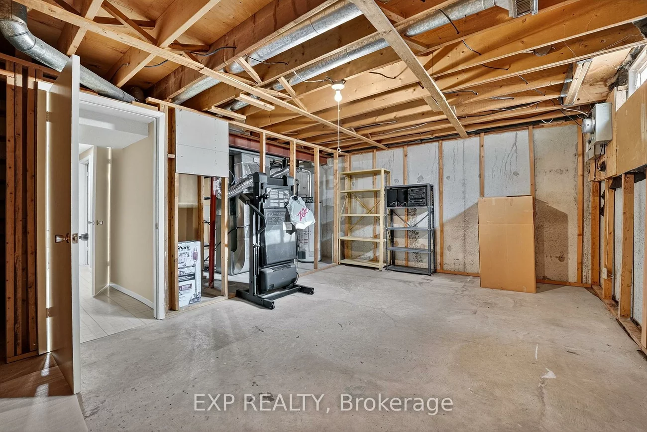 105, Hansen, Madoc, Brampton