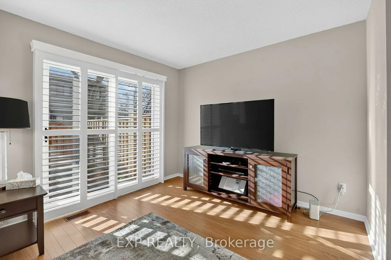 105, Hansen, Madoc, Brampton