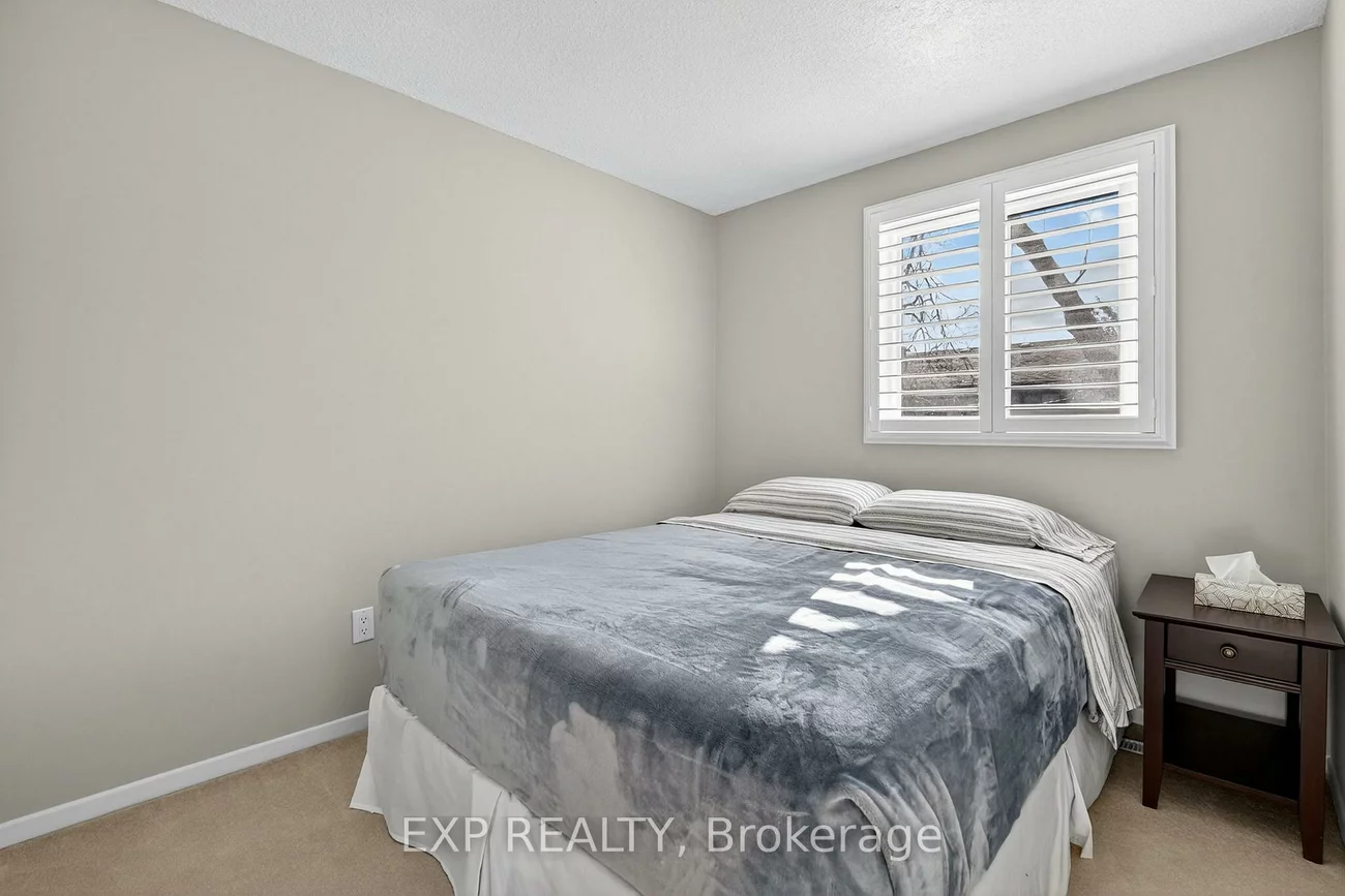 105, Hansen, Madoc, Brampton