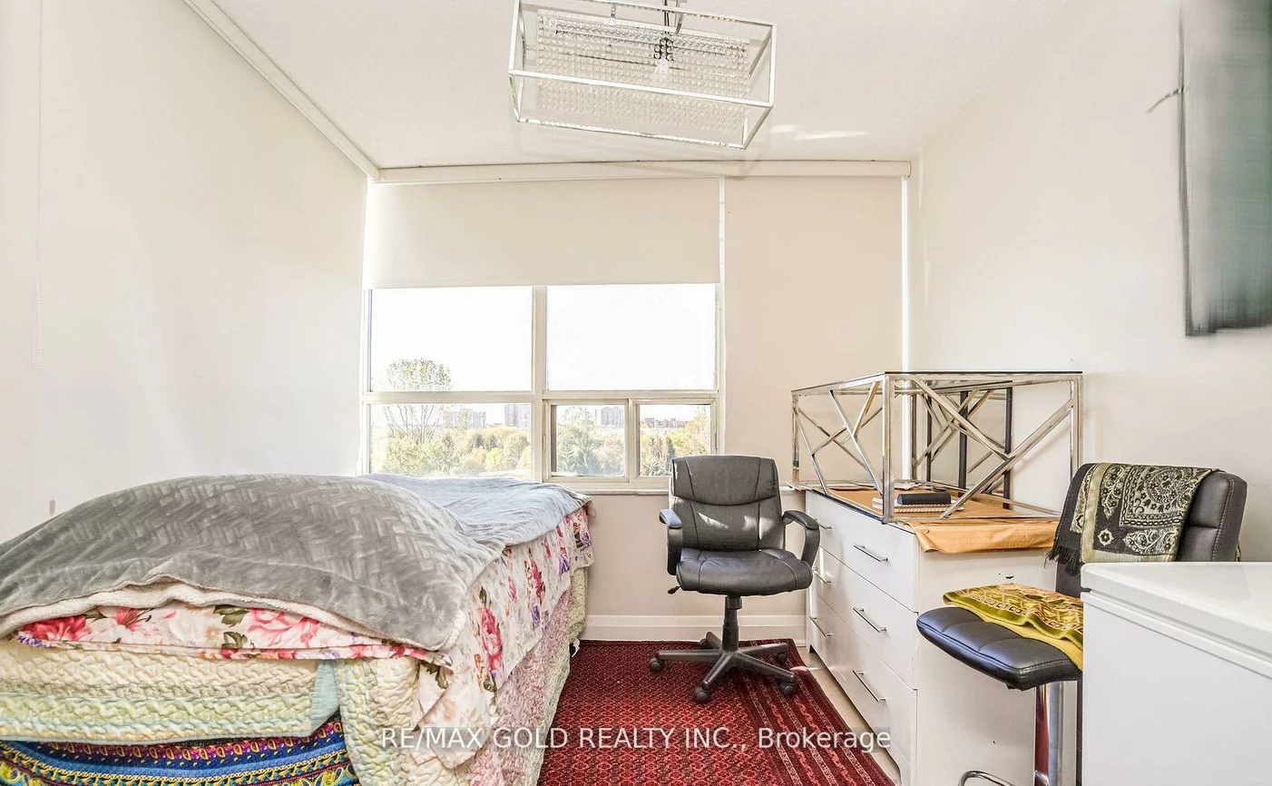 30, Malta, Fletcher's Creek South, Brampton