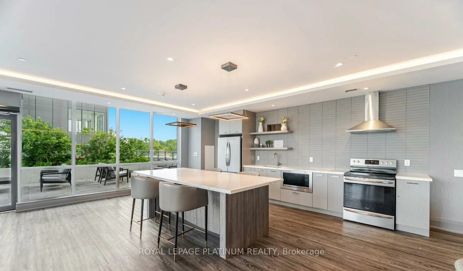 15, Lynch, Queen Street Corridor, Brampton